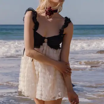 Sladké Roztomilý White Rose Čipky Mini Šaty Vidieť Cez Sexy Štíhla Bez Rukávov Volánikmi Prove-Line Mini Šaty Pre Strany Beach Club